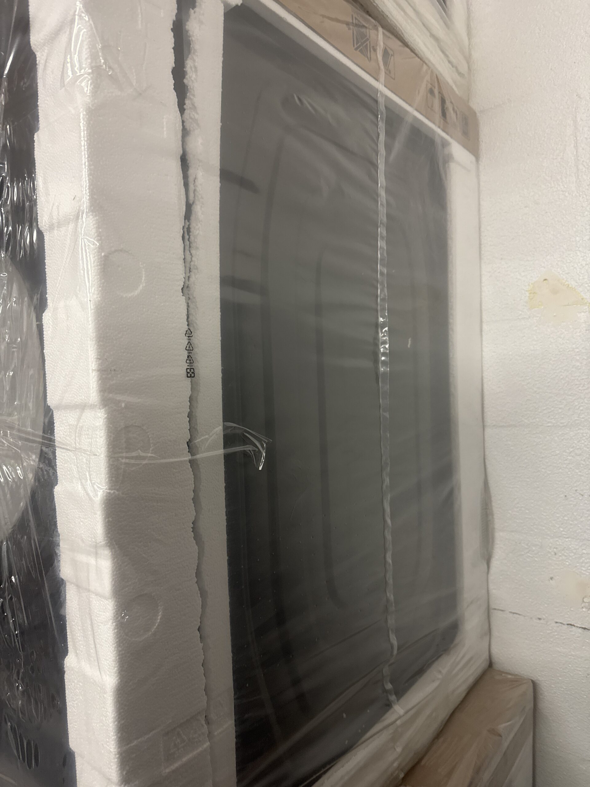 Samsung 7.5 cu. ft. Gas Dryer with Sensor Dry & Smart Care - Brushed Black (DVG45T6000V) - Image 4