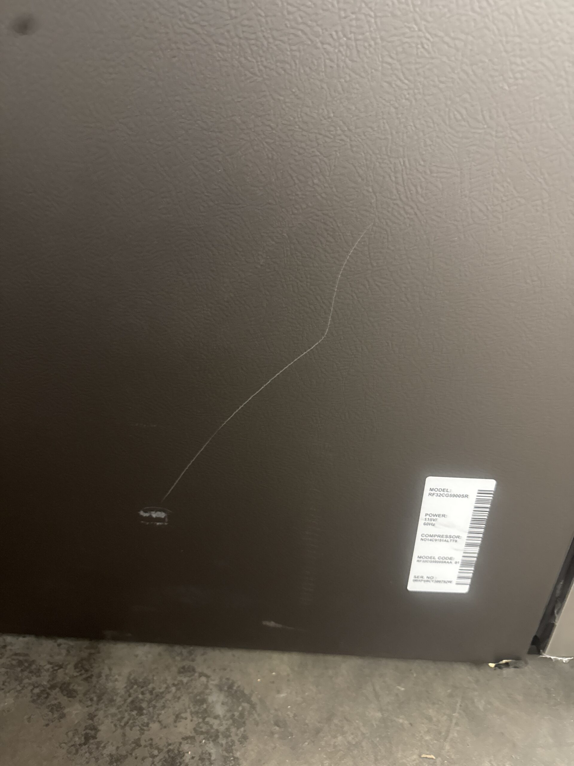 Samsung RF32CG5900SR 30 cu. ft. Mega Capacity French Door Refrigerator with Family Hub™ (Stainless Steel) - Image 7