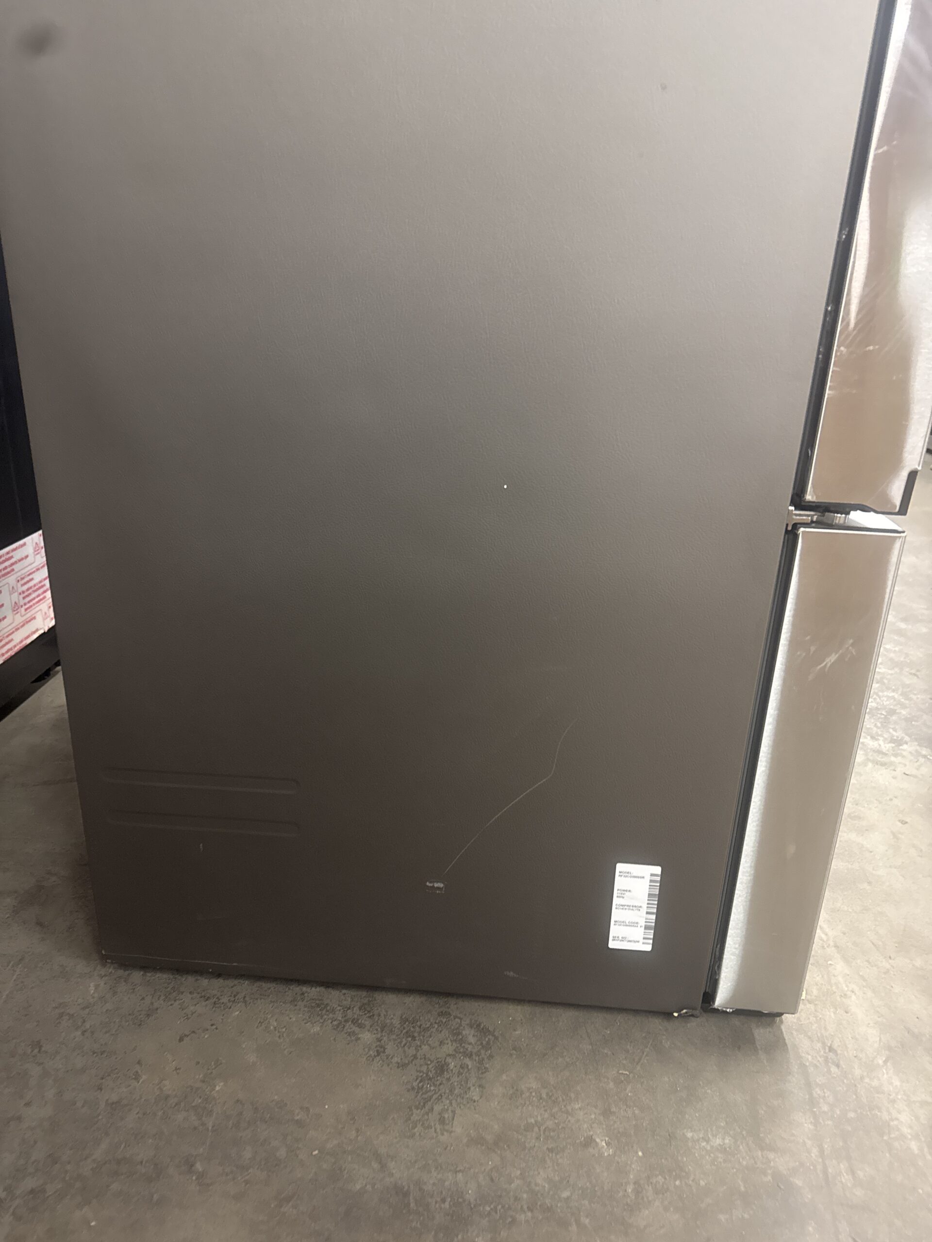 Samsung RF32CG5900SR 30 cu. ft. Mega Capacity French Door Refrigerator with Family Hub™ (Stainless Steel) - Image 6