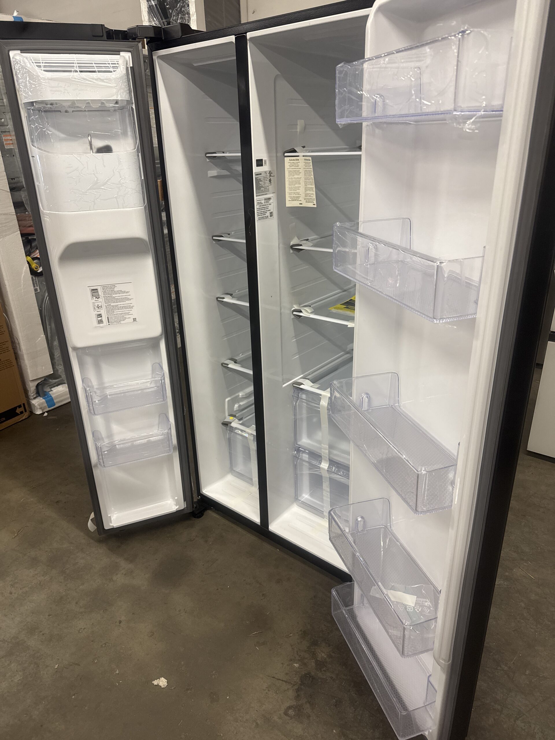 Samsung RS27T5200SG 27.4 cu. ft. Large Capacity Side-by-Side Refrigerator with External Ice & Water Dispenser | Black Stainless Steel - Image 2