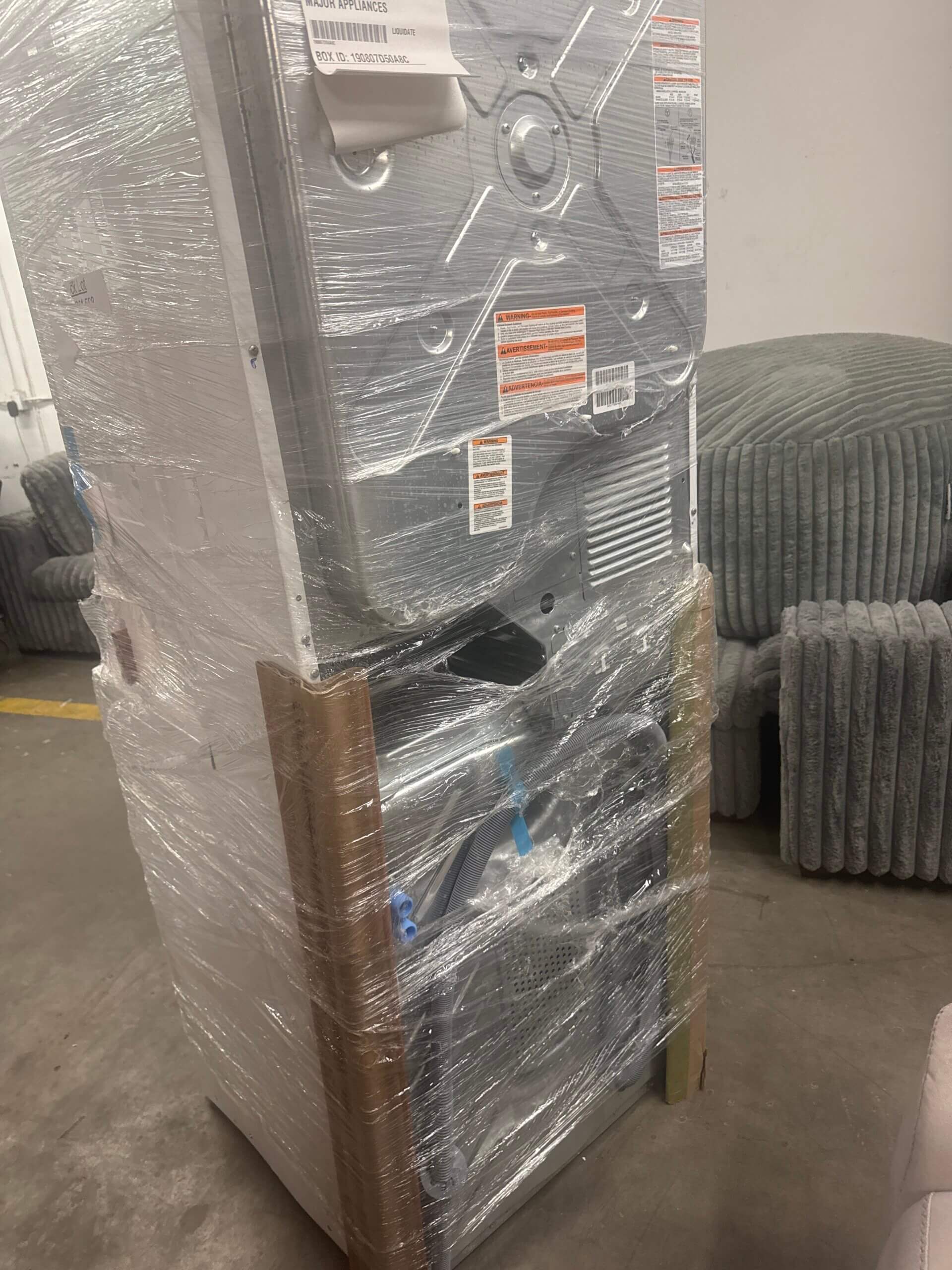 Frigidaire Gallery 21.5 Cu. Ft. Counter-Depth 4-Door French Door Refrigerator - Smudge-Proof Stainless Steel (GRMC2273CF) - Image 3