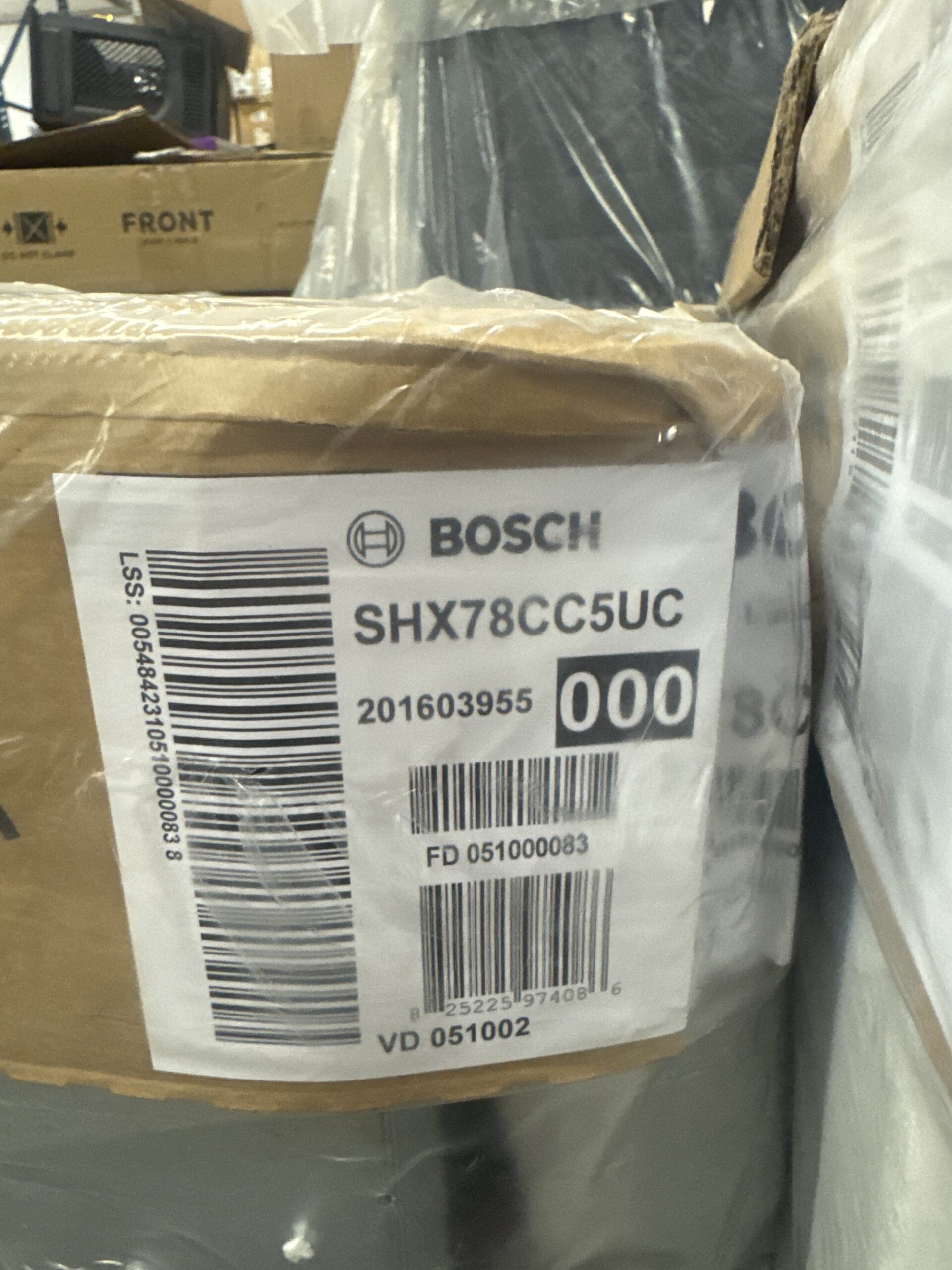 Bosch 800 Series Dishwasher (SHX78CC5UC) - Image 5