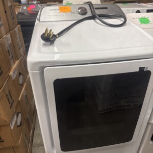 Samsung 7.4 cu. ft. Smart Electric Dryer with Sensor Dry - DVE55CG7100W